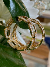 Load image into Gallery viewer, 18K Yellow Gold and Diamond Chain Link Hoop Earrings