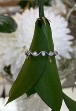 Load image into Gallery viewer, White Gold Diamond Wave Band Ring
