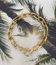 Load image into Gallery viewer, Yellow Gold Boston Link Diamond Lobster Clasp Bracelet