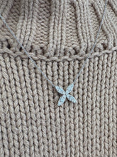 Load image into Gallery viewer, Pointed Quatrefoil Diamond Necklace