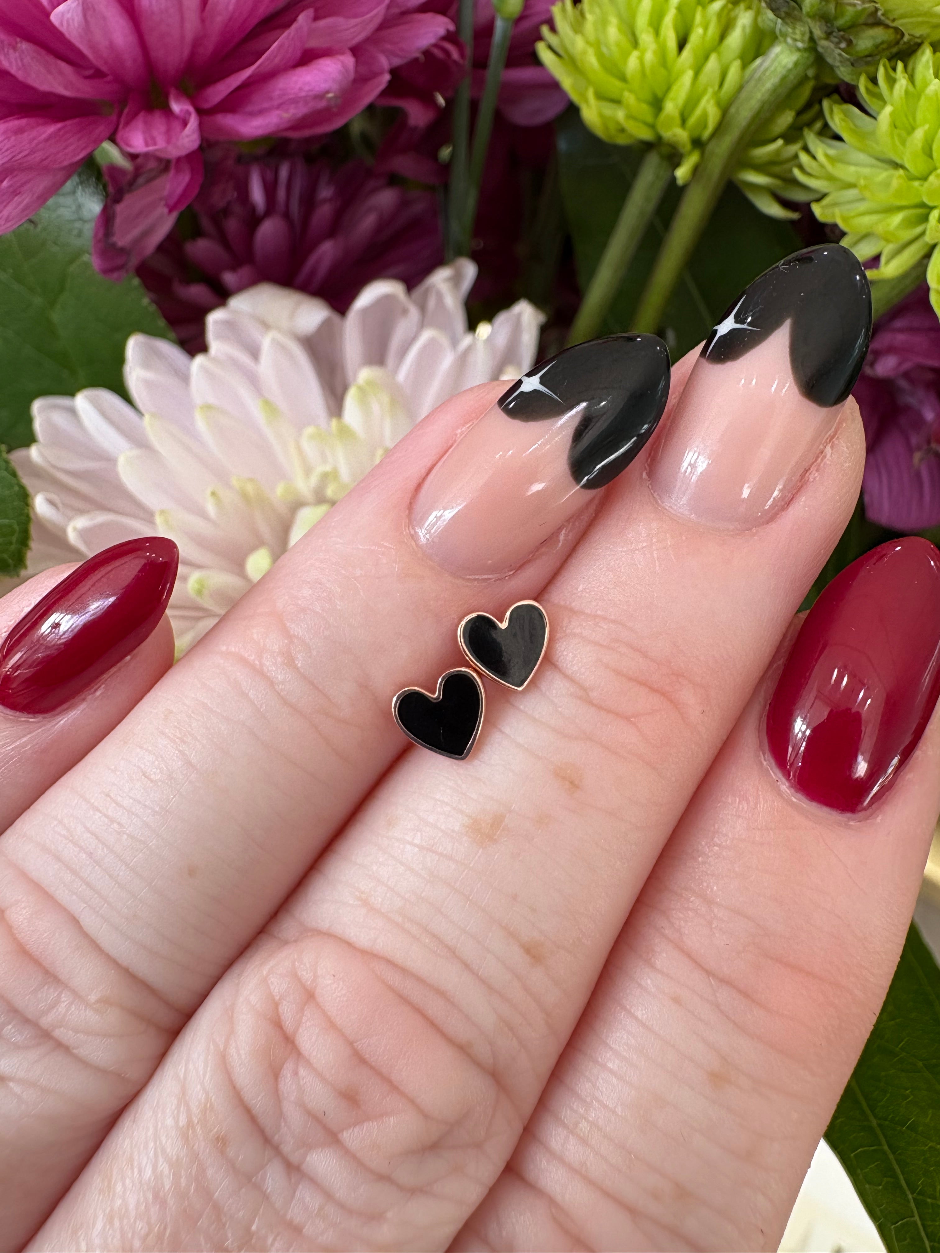 Noir Heart Enamel Stud Earrings 🖤