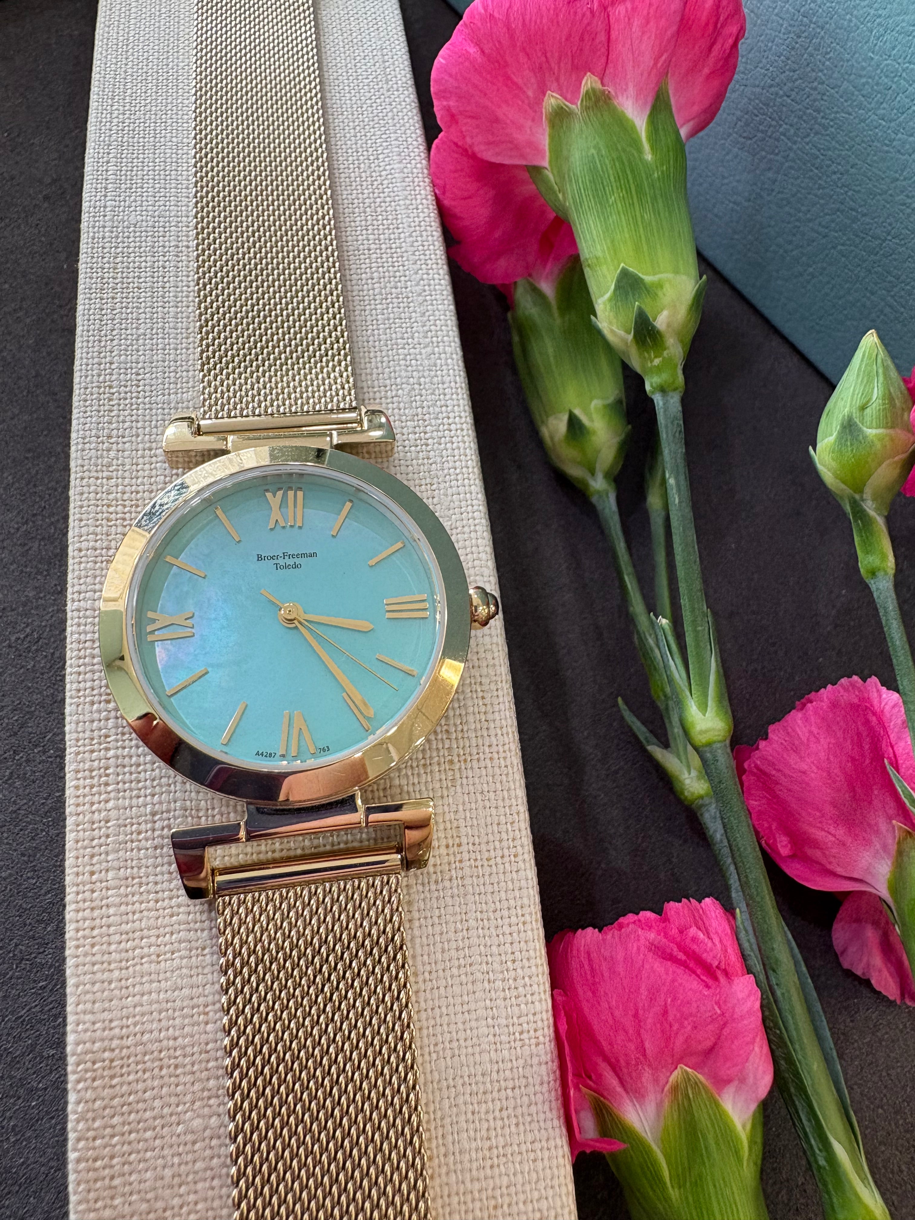 Turquoise Dial Gold Mesh Bracelet Watch