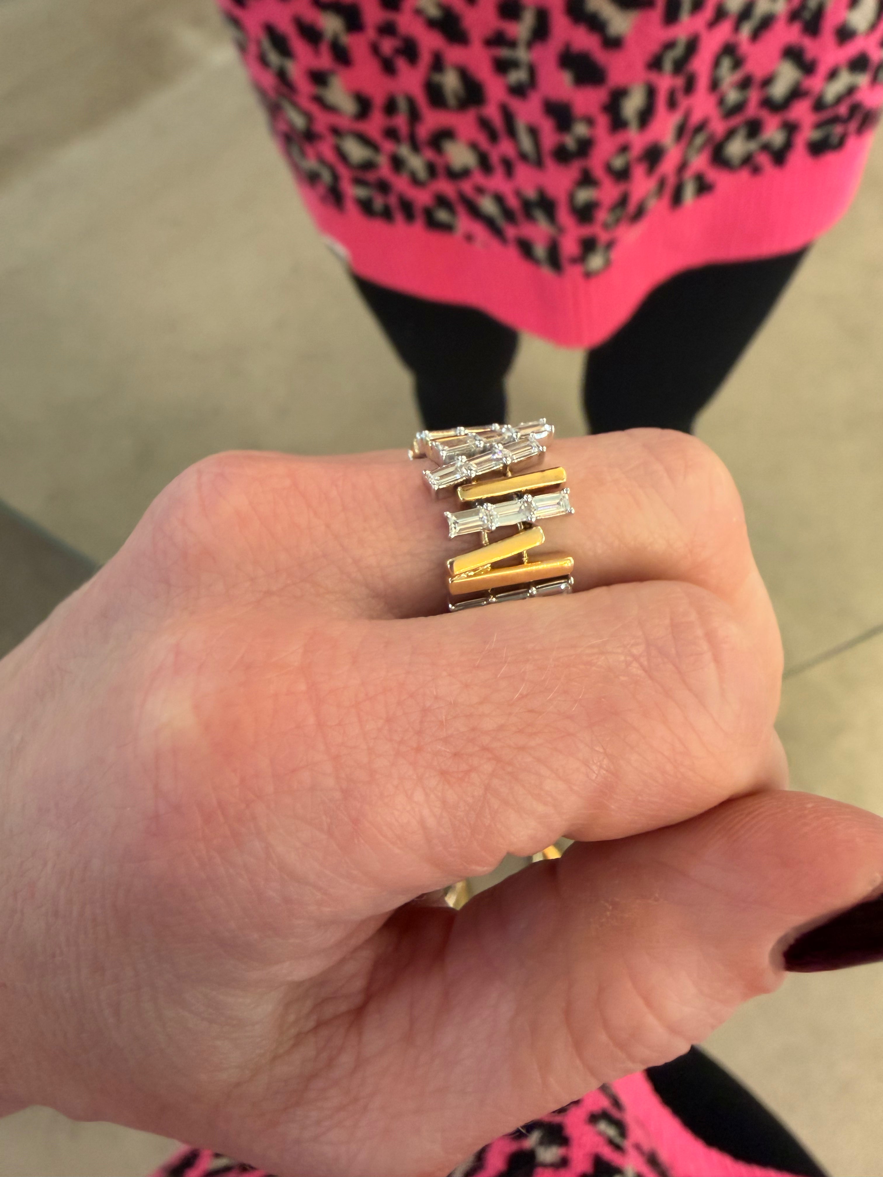 The City Skyline Ring