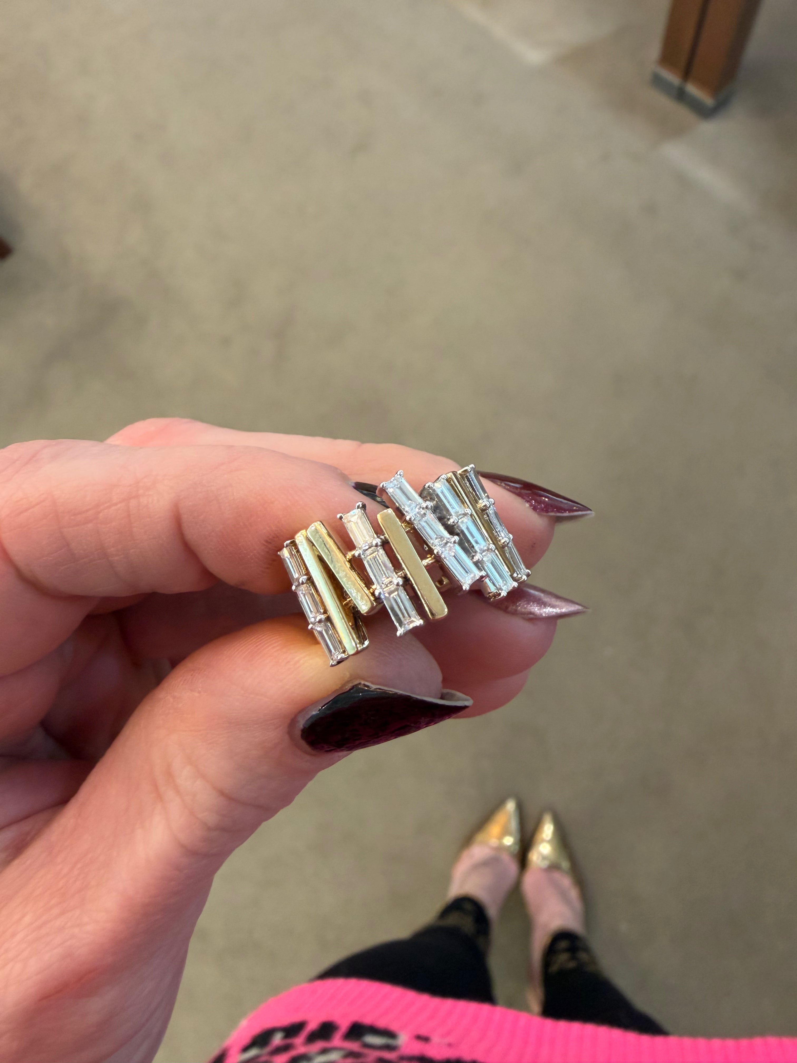 The City Skyline Ring