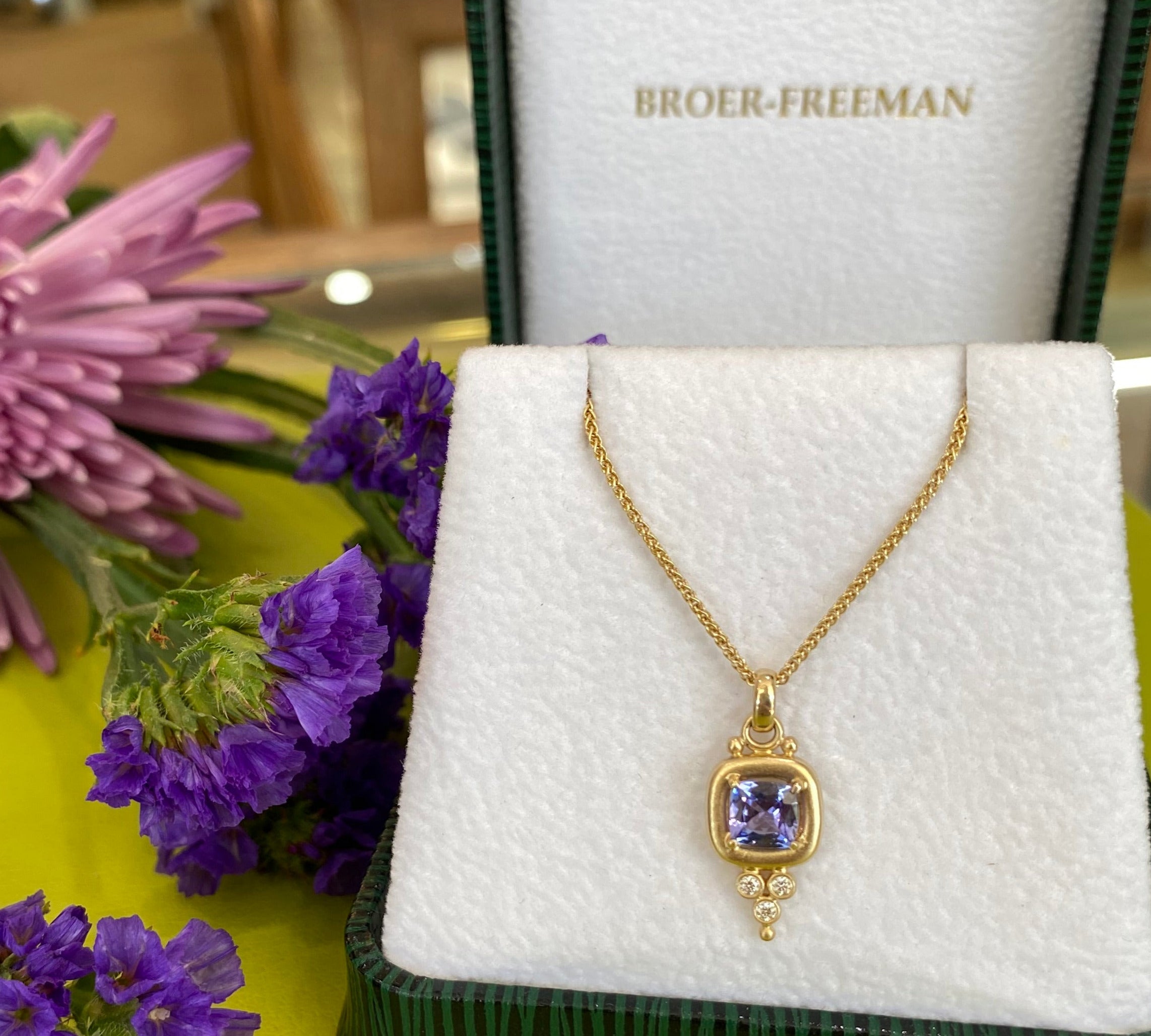 The Tranquil Tanzanite and Diamond Necklace