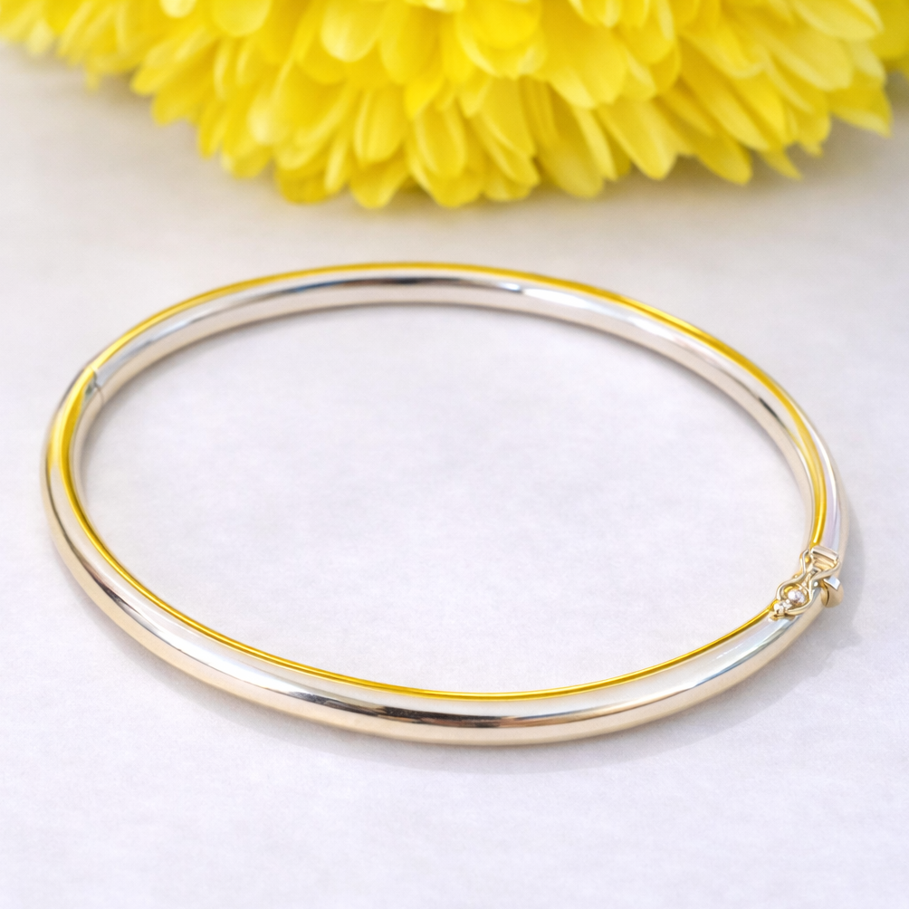 The Legacy Gold Bangle - 4 mm