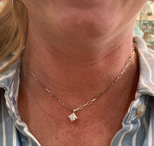 Load image into Gallery viewer, Vintage Round Diamond Pendant