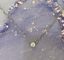 Load image into Gallery viewer, Vintage White Gold Diamond Solitaire Necklace