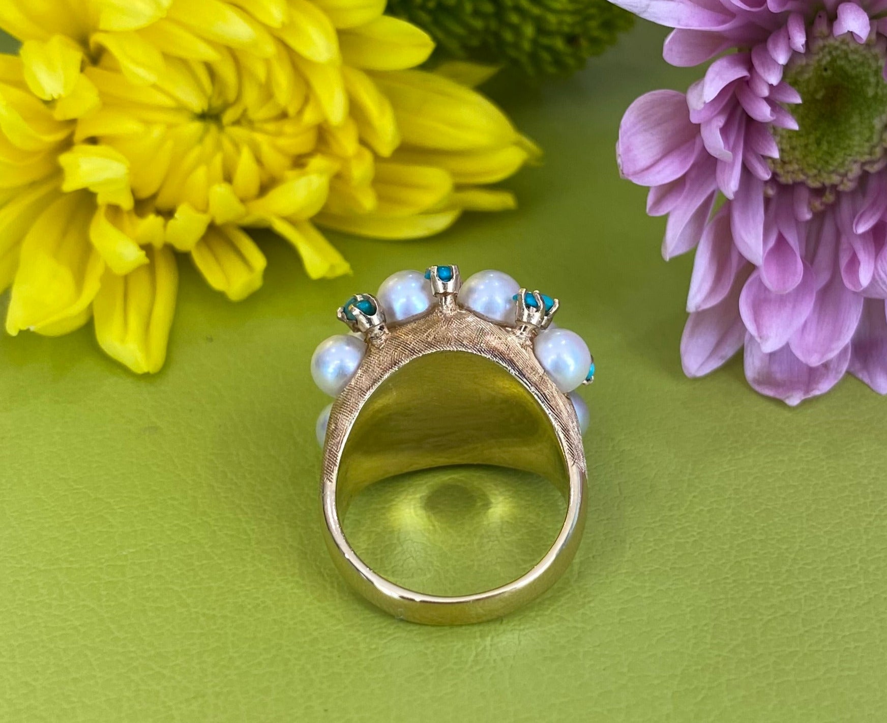 Vintage Pearl and Turquoise Yellow Gold Ring