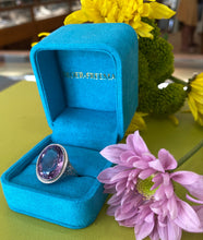 Load image into Gallery viewer, White Gold Vintage Oval Amethyst Ring