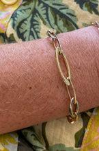 Load image into Gallery viewer, 14K Two Tone Oval Link Bracelet