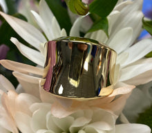 Load image into Gallery viewer, Yellow Gold Concave Wide Band Ring
