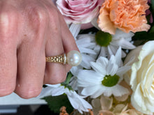 Load image into Gallery viewer, Prominent Pearl Textured Yellow Gold Ring