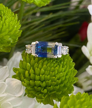 Load image into Gallery viewer, Bi-Colored Sapphire and Diamond Ring