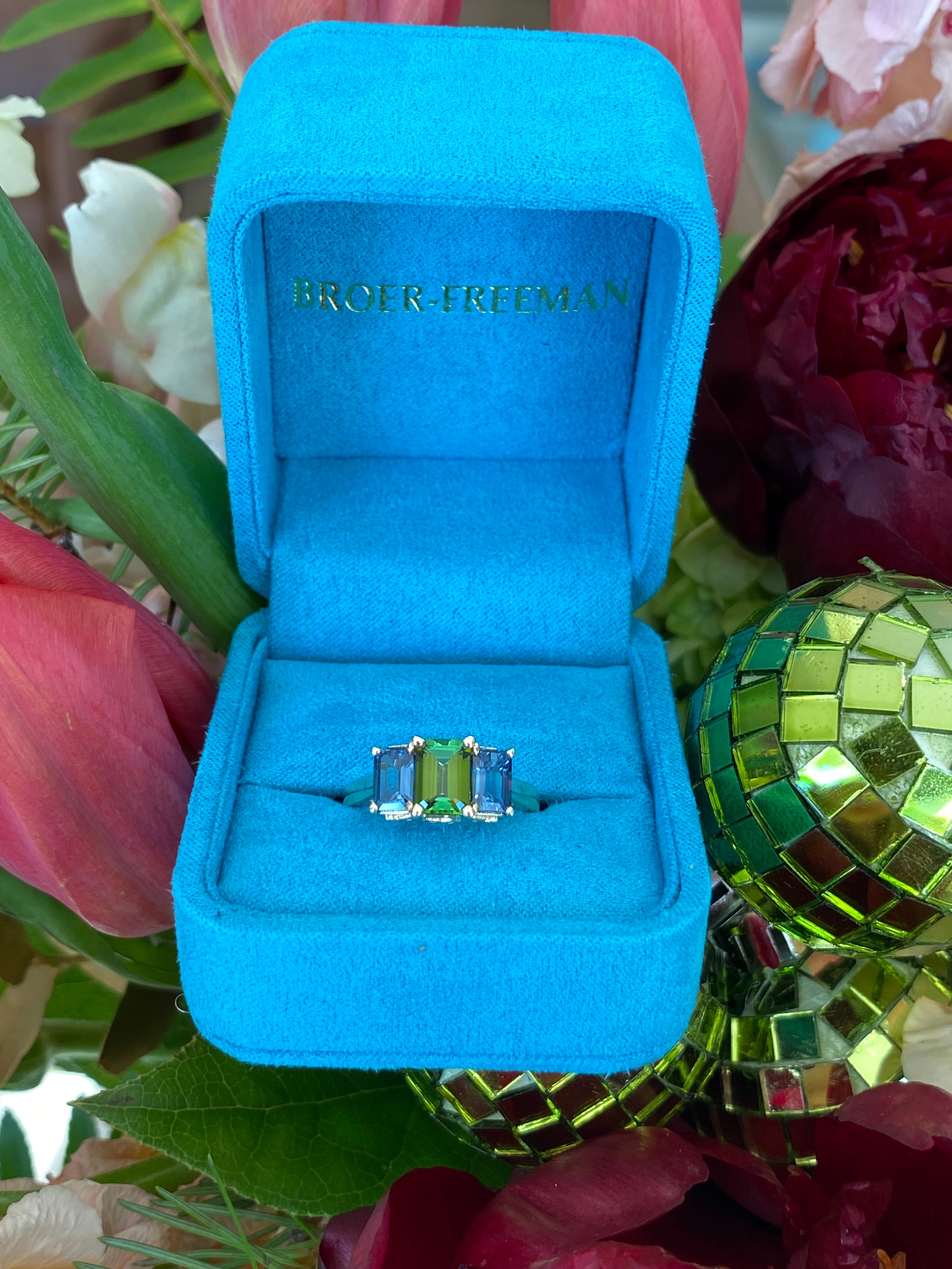 *On The Rocks* Green Tourmaline & Blue Sapphire Cocktail Ring in Yellow Gold 🍹