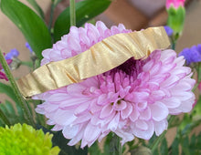 Load image into Gallery viewer, 18K Gold Satin Finish Wavy Gold Bangle