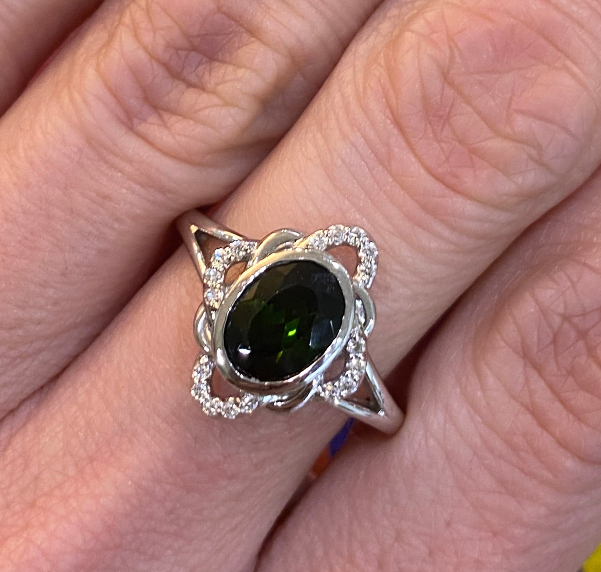 Green Tourmaline and Diamond Woven Loop Ring