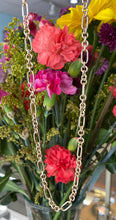 Load image into Gallery viewer, 14K Yellow Gold Round Figaro Link Chain
