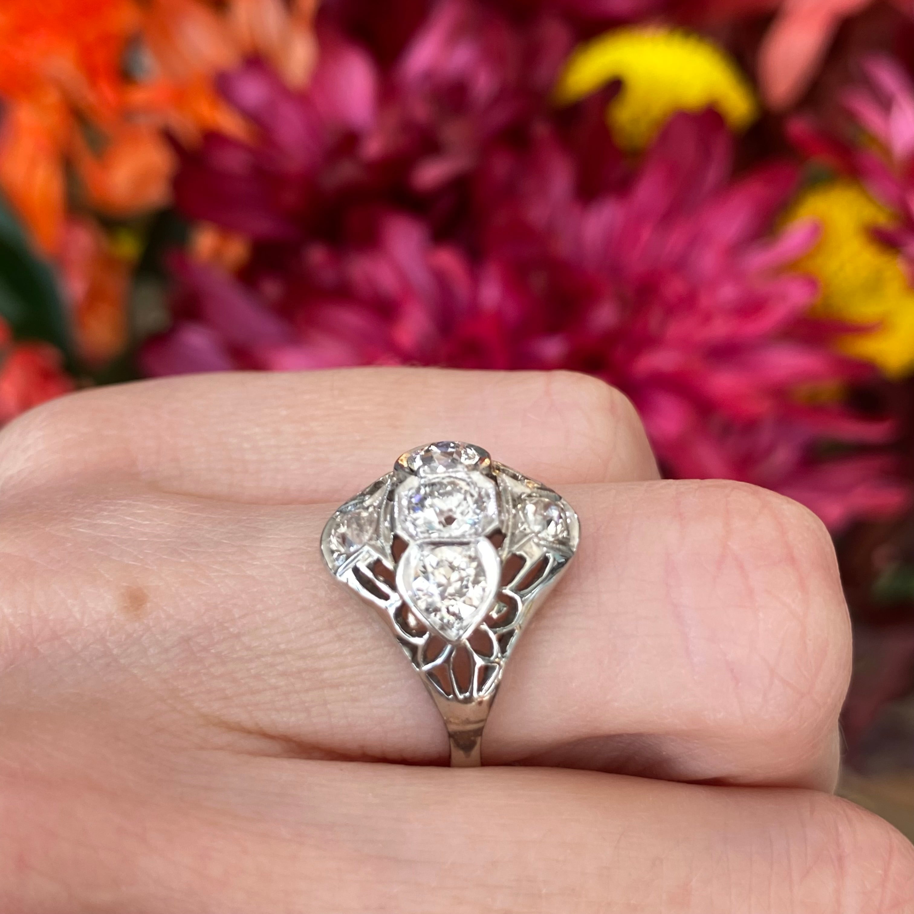 Pure Antique Diamond Magic Ring - Vintage