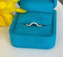 Load image into Gallery viewer, Vintage Yellow Gold Round Diamond Halo Engagement Ring and Wedding Band