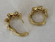 Load image into Gallery viewer, 18K Gold Satin Finish Wavy Hoop Earrings