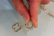 Load image into Gallery viewer, Clover &amp; Circle Drop Pendant Paper Clip Necklace
