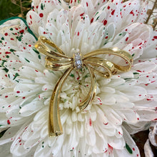 Load image into Gallery viewer, Vintage Bow Brooch