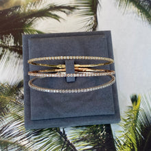 Load image into Gallery viewer, White Gold 1.00 ct. Diamond Flex Bangle Bracelet