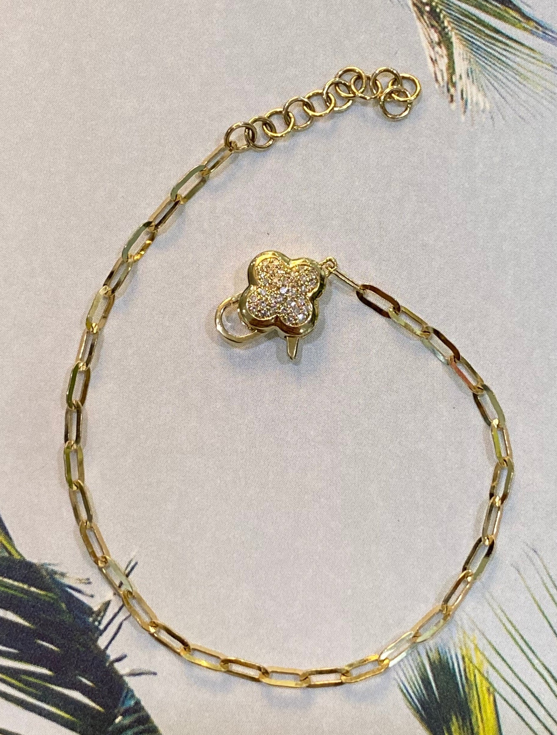 Yellow Gold Diamond Quatrefoil Clasp Paper Clip Bracelet