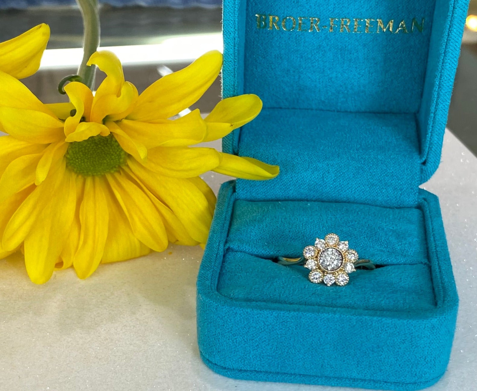 Yellow Gold Round Diamond Flower Style Engagement Ring