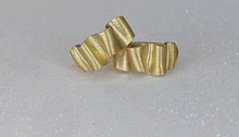 Load image into Gallery viewer, 18K Gold Satin Finish Wavy Hoop Earrings