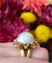 Load image into Gallery viewer, 18K Gold Vintage Pearl and Diamond Sun Flare Ring

