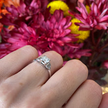 Load image into Gallery viewer, Vintage Platinum and Diamond Ring