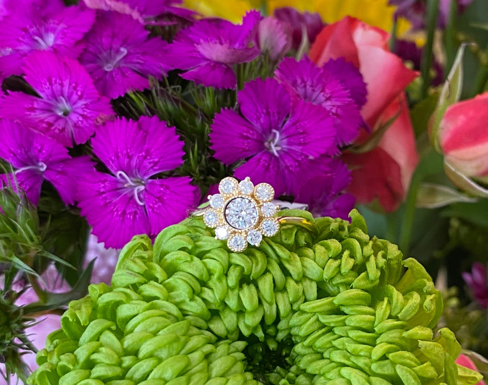 Yellow Gold Round Diamond Flower Style Engagement Ring