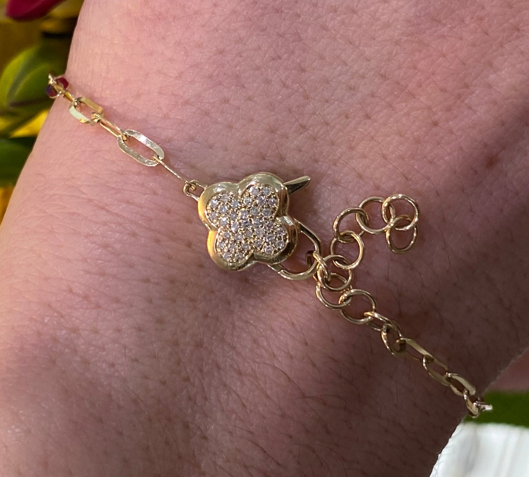 Yellow Gold Diamond Quatrefoil Clasp Paper Clip Bracelet