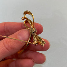 Load image into Gallery viewer, Vintage Bow Brooch