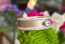 Load image into Gallery viewer, Oval Diamond Two Tone Gold and Diamond Band