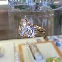 Load image into Gallery viewer, Rock Crystal & 18K Yellow Gold 3 Stone Ring π€