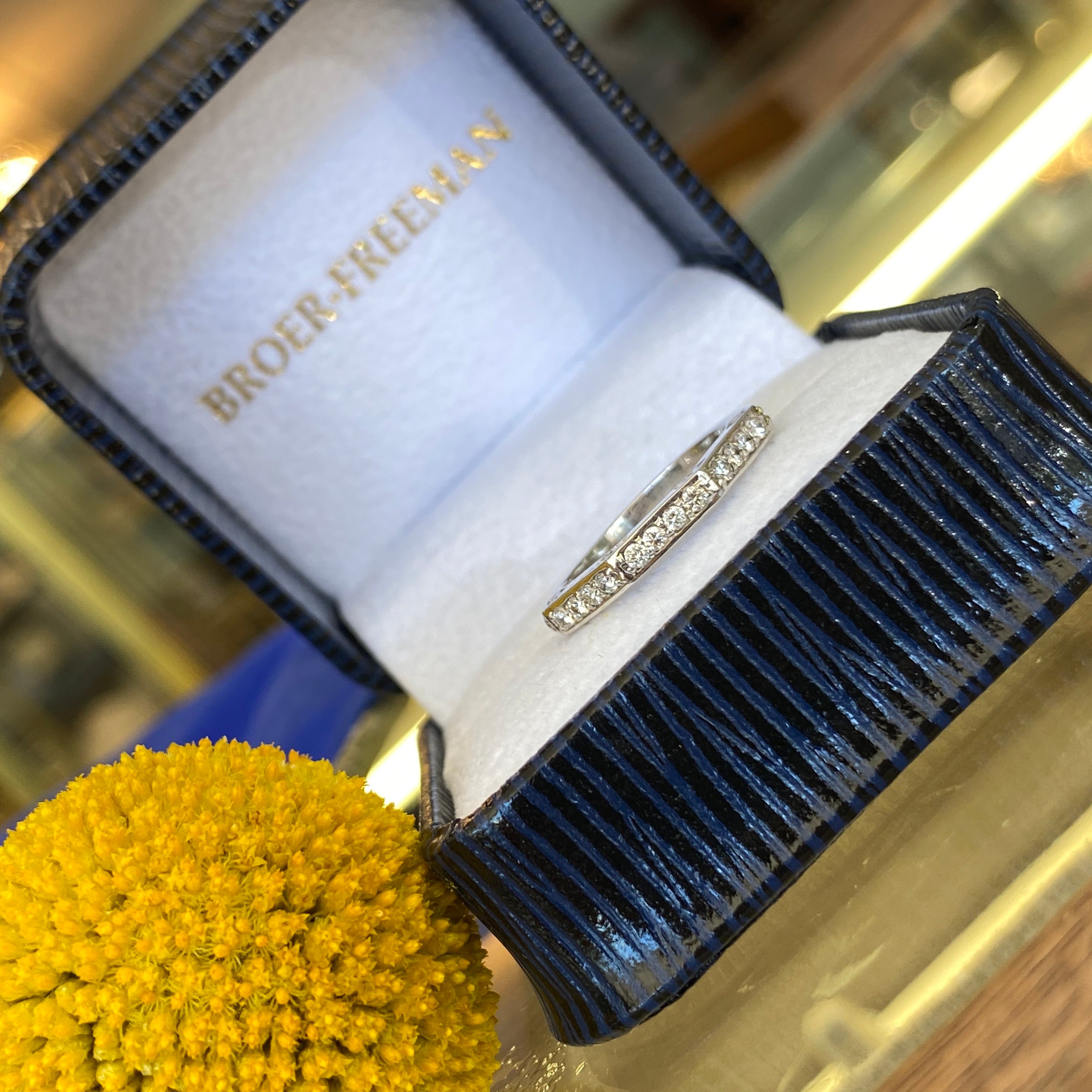 Geometric Diamond Band