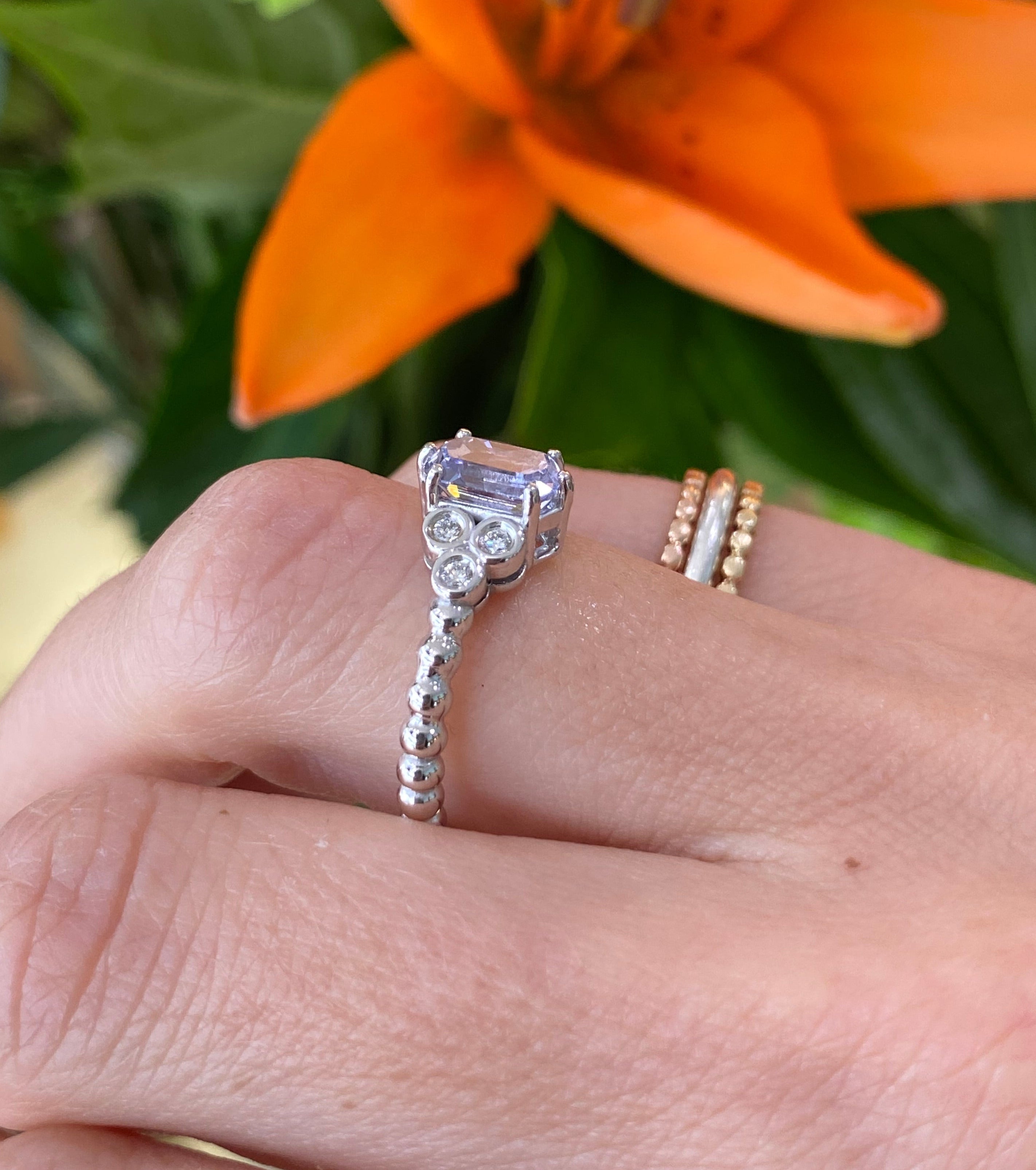 Lavender Sapphire and Round Diamond Ring