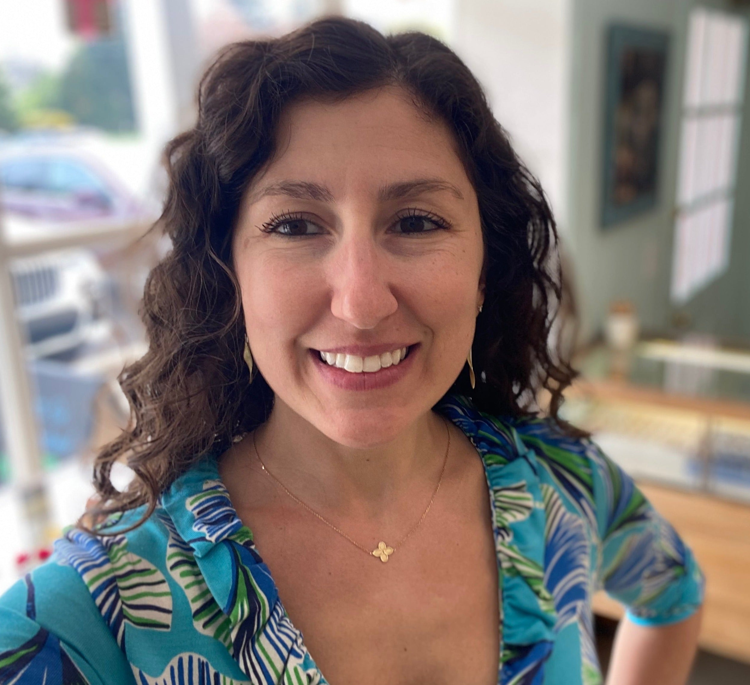 Golden Signature Quatrefoil Necklace