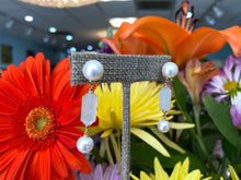 Load image into Gallery viewer, Moonstone & Pearl Drop Earrings