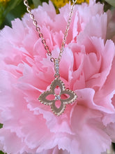 Load image into Gallery viewer, The Perfect Yellow Gold Necklace with Diamonds