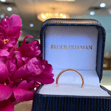Load image into Gallery viewer, Rose Gold Diamond Classic Line Band