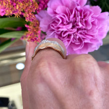 Load image into Gallery viewer, Ruffle Diamond Edge Ring