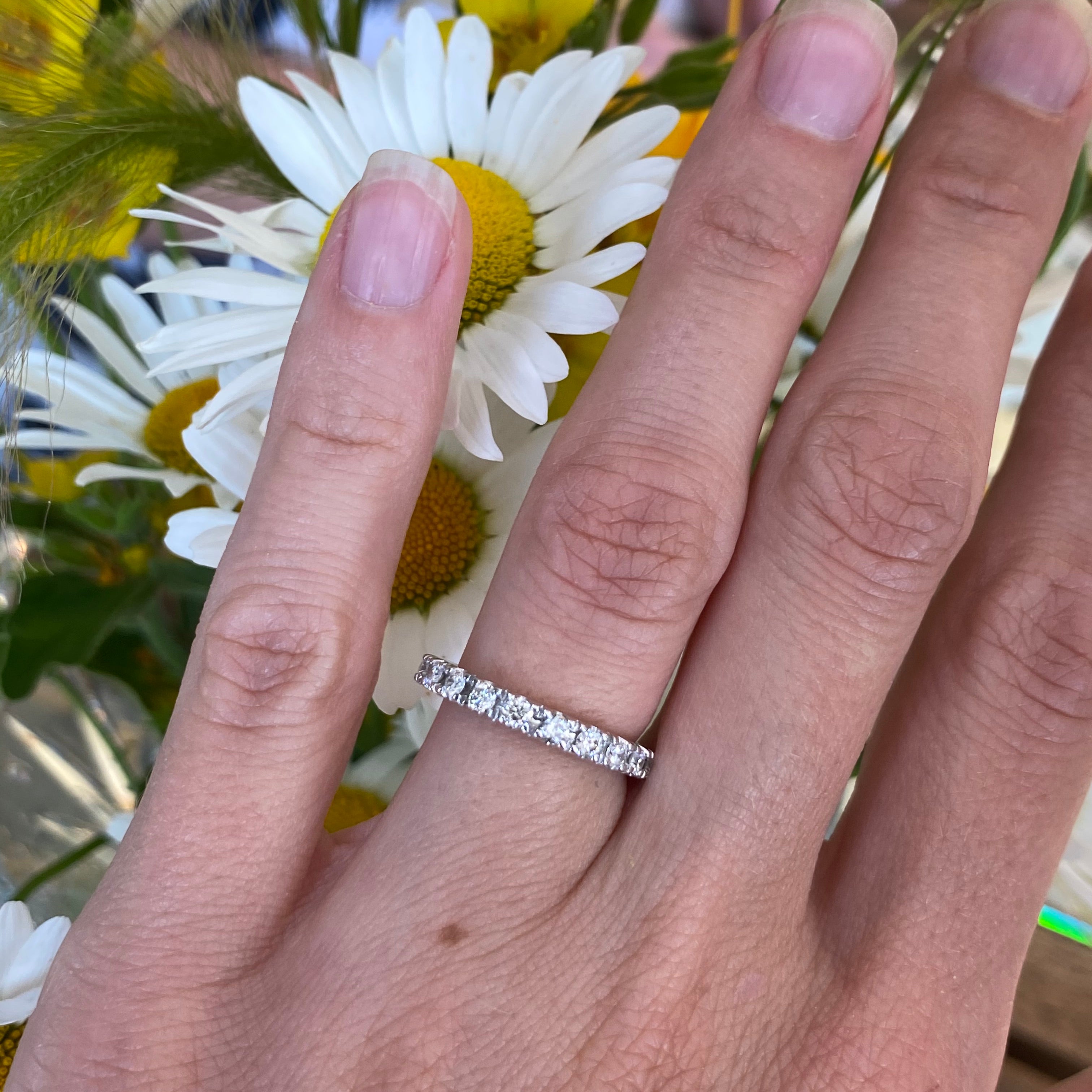 Classic Round Diamond Band