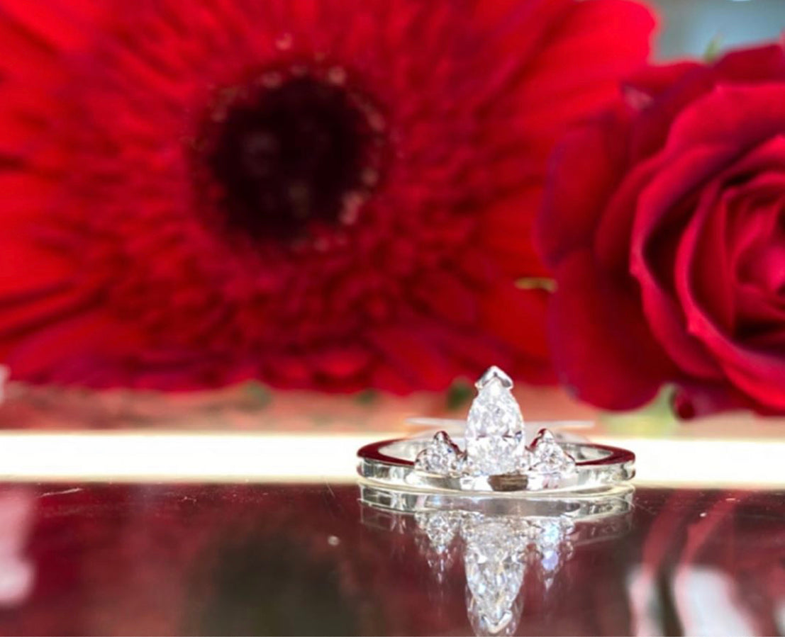 Pear Shaped Diamond Ring