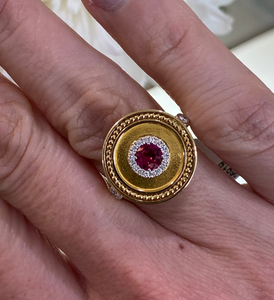 18K Yellow Gold Ruby and Diamond Disc Ring