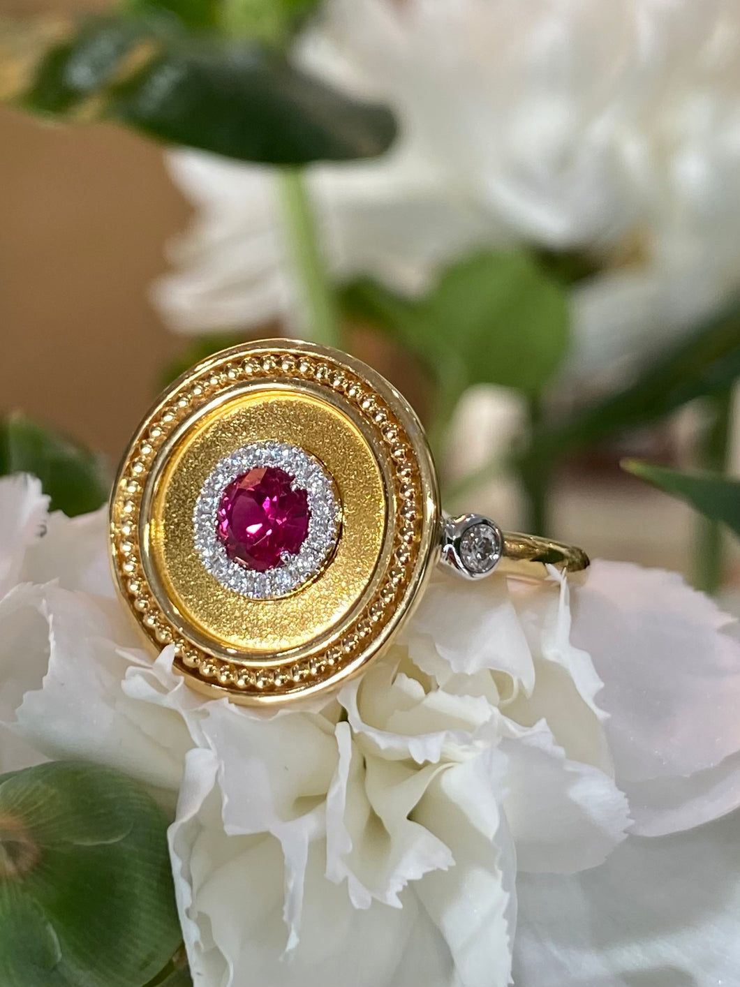 18K Yellow Gold Ruby and Diamond Disc Ring