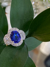 Load image into Gallery viewer, 18K White Gold Tanzanite and Diamond Ring
